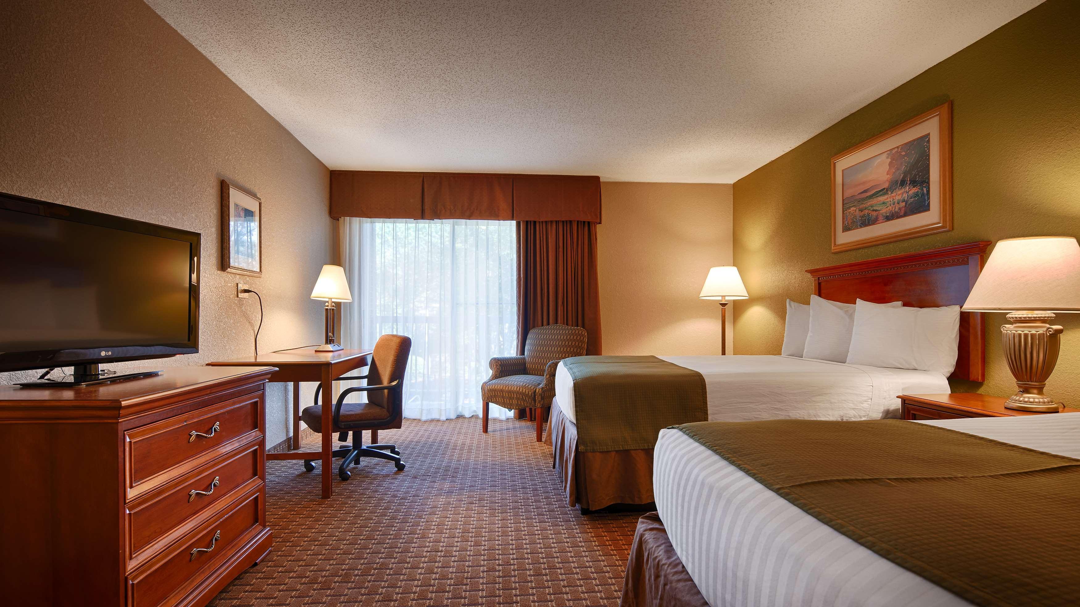 Surestay Plus Hotel By Best Western Raleigh North Downtown Exterior foto